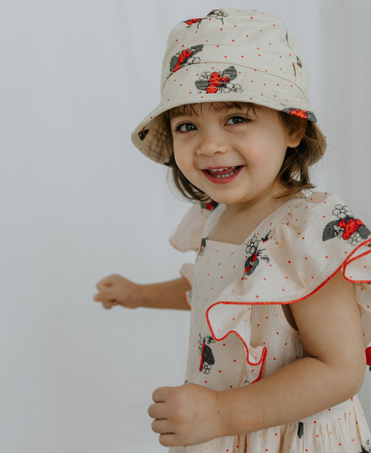 FLIINK KOTA BUCKET HAT HAT SANDSHELL/HIGH RISK RED STRAWBERRY