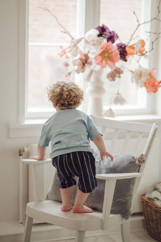 FLIINK VIRA SHORTS SHORTS INSIGNIA BLUE / SANDSHELL