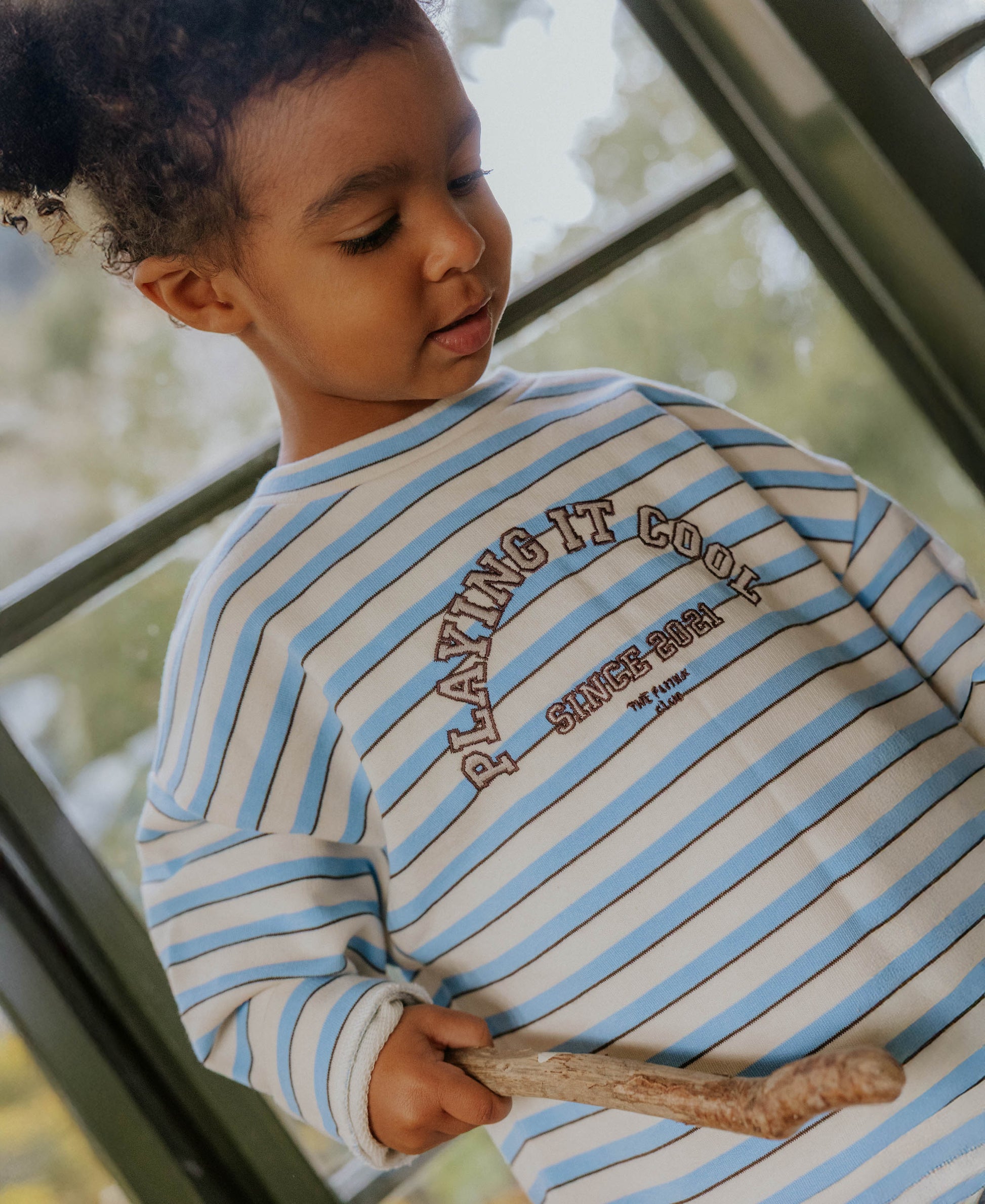FLIINK ALVIN STRIPE SWEATSHIRT PULLOVER SANDSHELL/MARINA