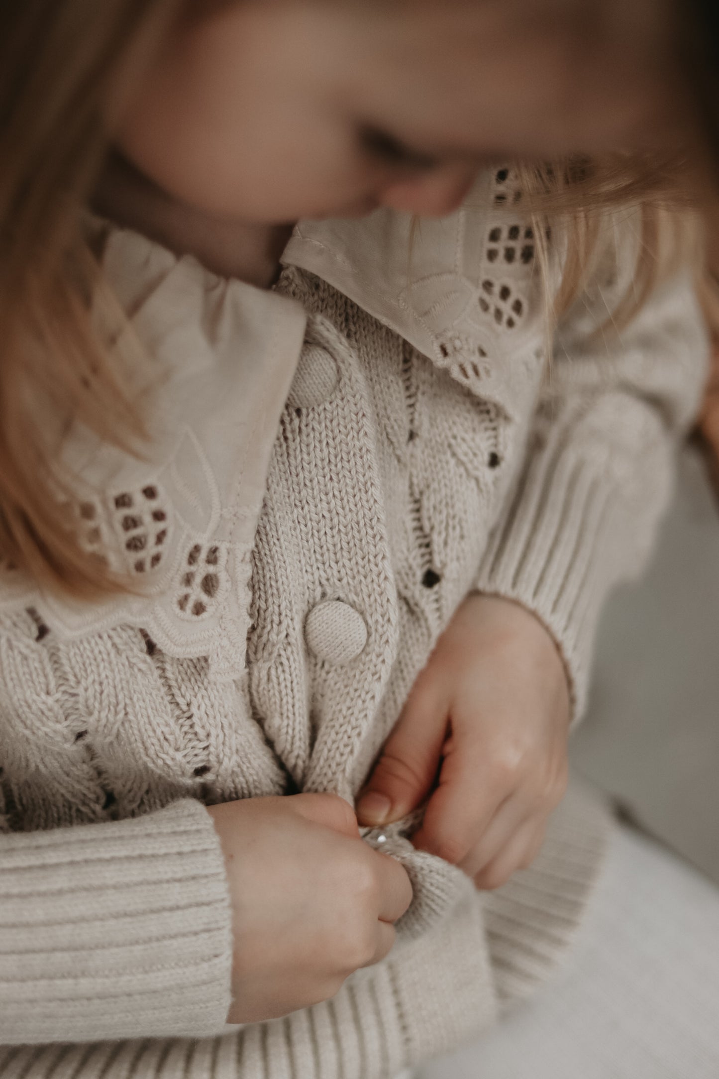 FLIINK BON CARDIGAN CARDIGAN SANDSHELL