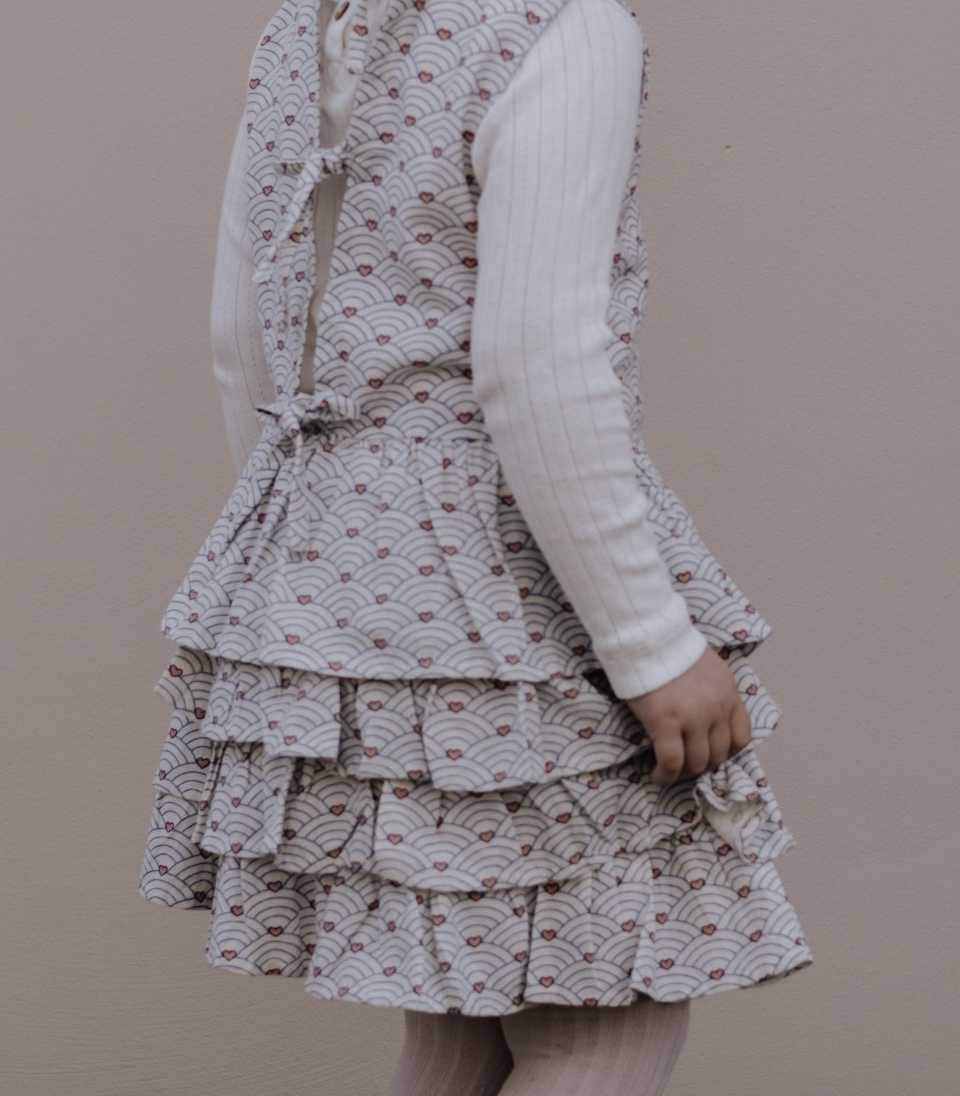 FLIINK BRIDGET SKIRT SKIRT SANDSHELL AOP
