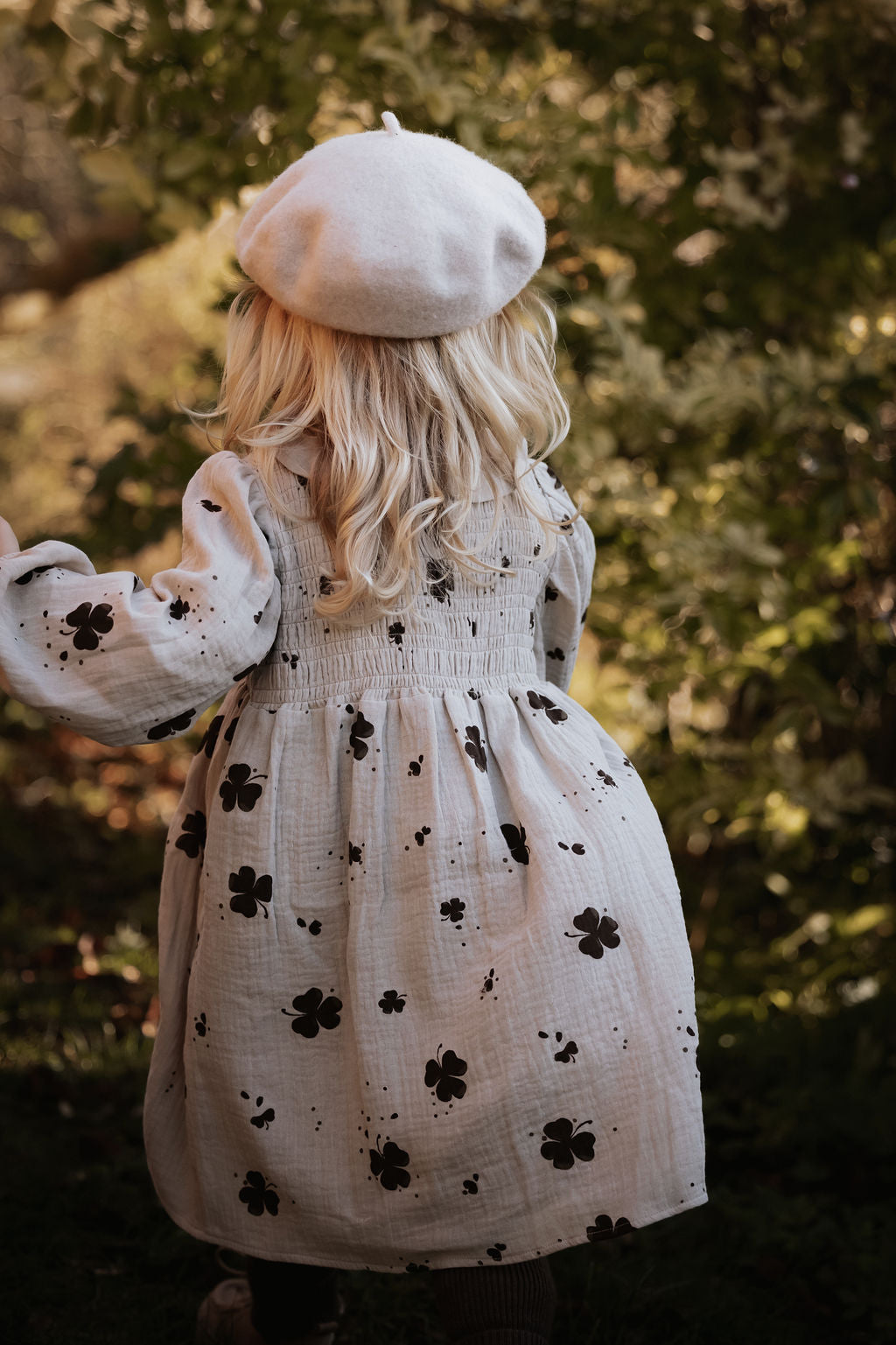 FLIINK CLOVER DRESS DRESS HUMUS/CARAFE AOP