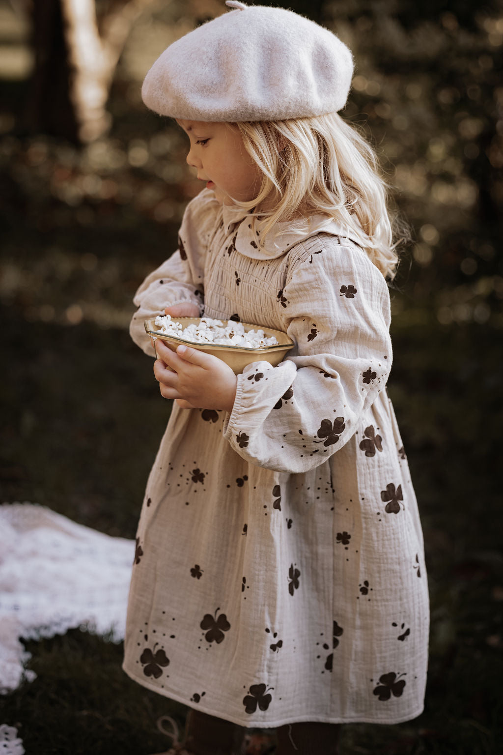 FLIINK CLOVER DRESS DRESS HUMUS/CARAFE AOP