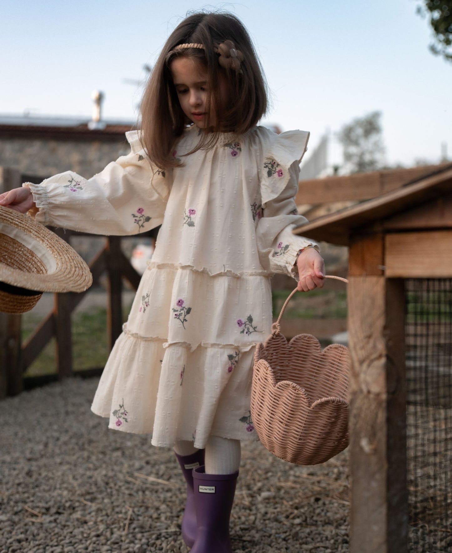 FLIINK DOBBY LS ROSE EMBR DRESS DRESS SANDSHELL