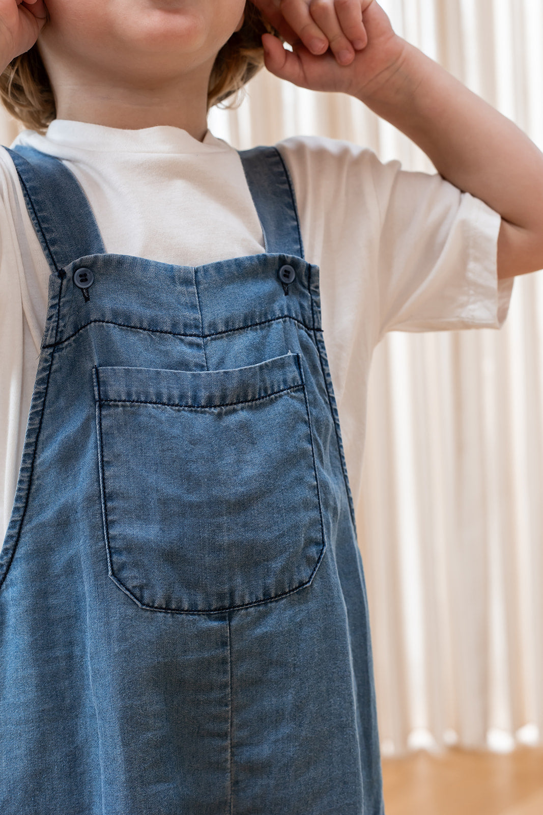 FLIINK HI SHORT OVERALL OVERALL LIGHT DENIM BLUE