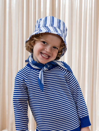 FLIINK KOTA BUCKET HAT HAT CLOUD DANCER MAZERINE BLUE STRIPE
