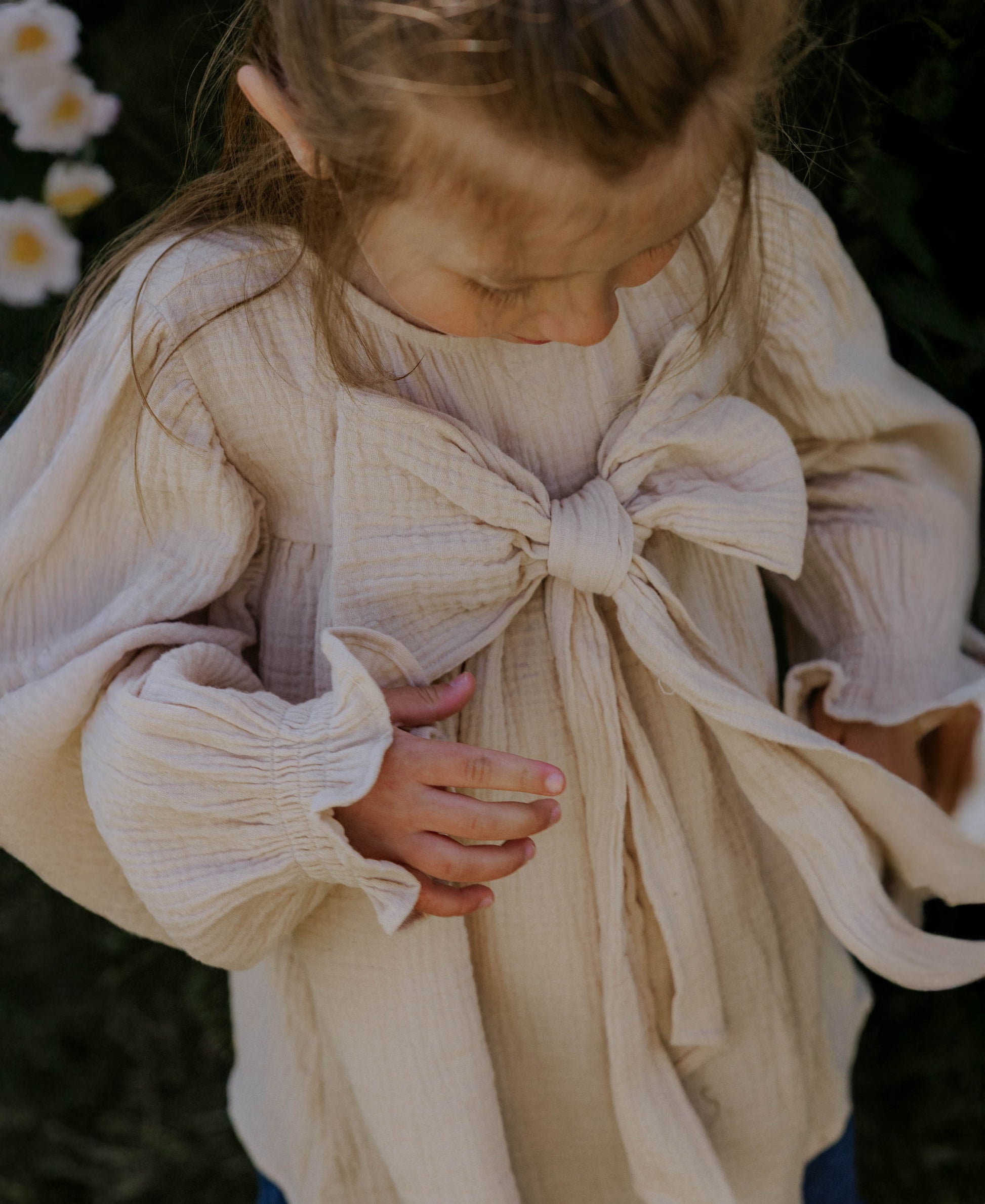 FLIINK PACO BOW LS BLOUSE BLOUSE SANDSHELL